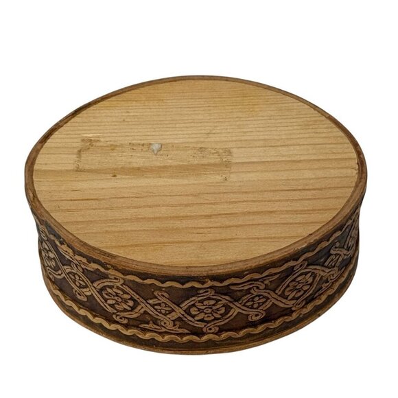 Russian Trinket Box Hand Made Birch Bark Oval Wood Ornate Church Design 3.5x2.75 - Picture 5 of 7